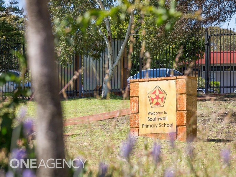 5 Snare Place, Hamilton Hill WA 6163