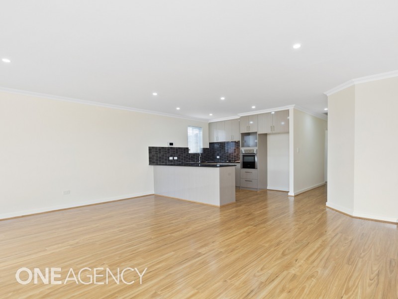 2/4 Sawle Road, Hamilton Hill WA 6163