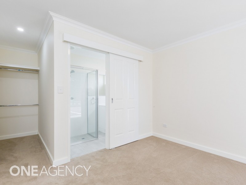 2/4 Sawle Road, Hamilton Hill WA 6163