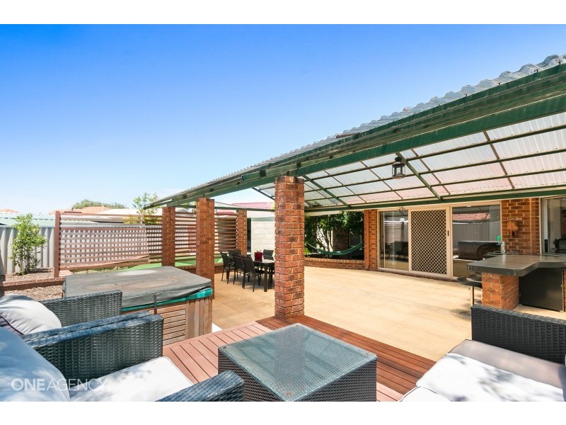 9 Tucuma Court, Warnbro WA 6169
