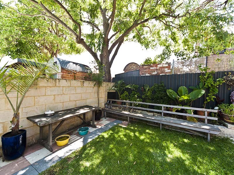 95A Marmion Street, Fremantle WA 6160