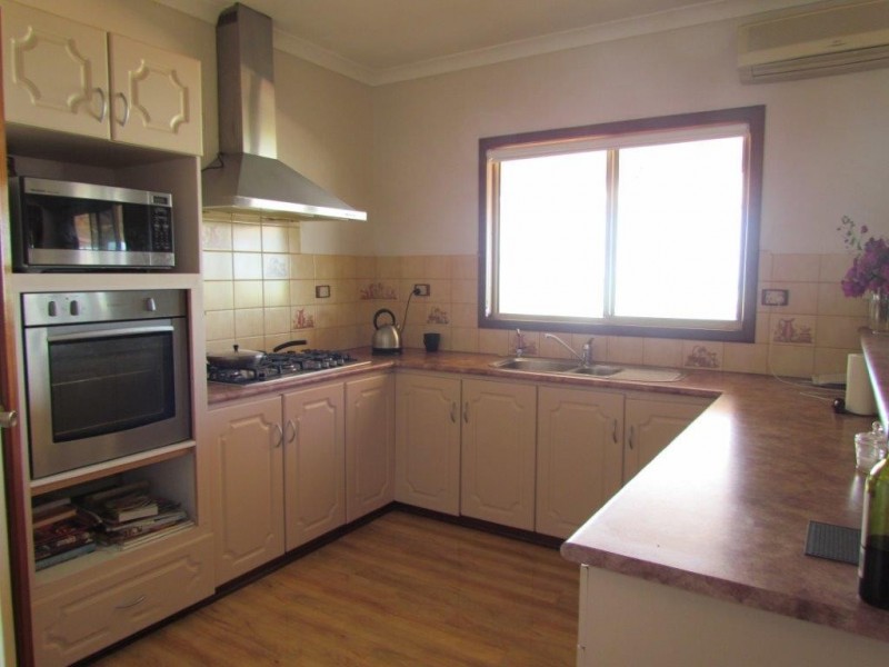 9 Mainland Street, Denham WA 6537