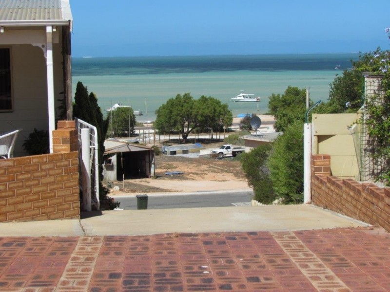 9 Mainland Street, Denham WA 6537