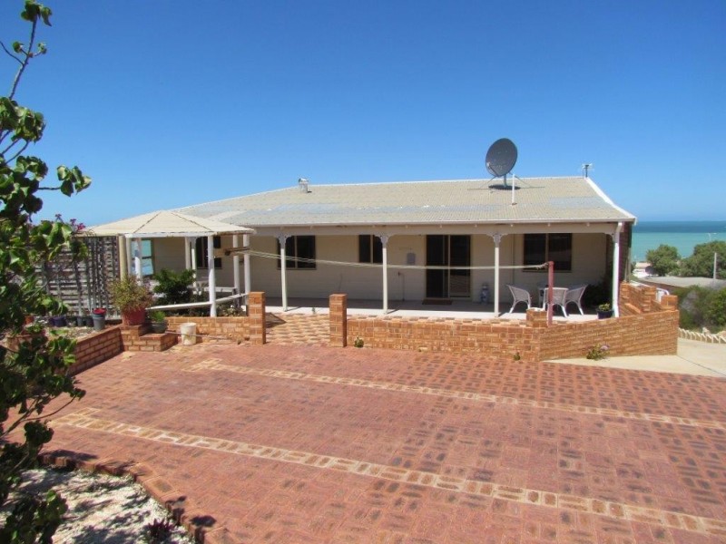 9 Mainland Street, Denham WA 6537