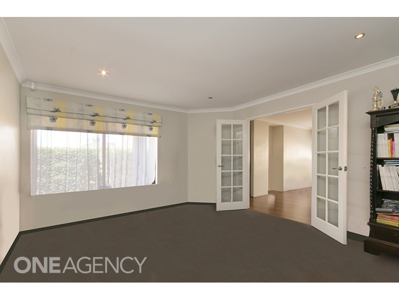 24 Savannah Circuit, Success WA 6164