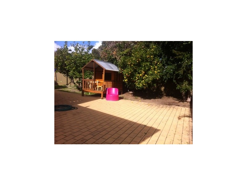 60 Henley Road, Ardross WA 6153