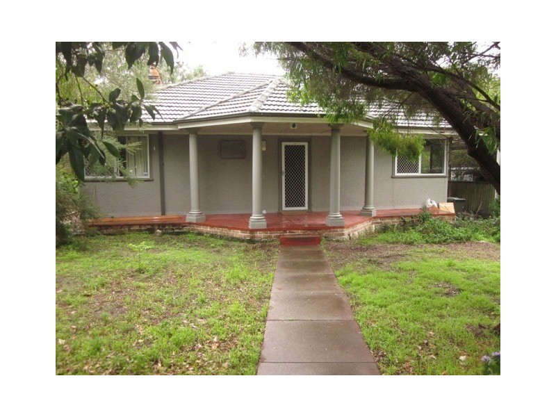 38 Chadwick Street, Hilton WA 6163