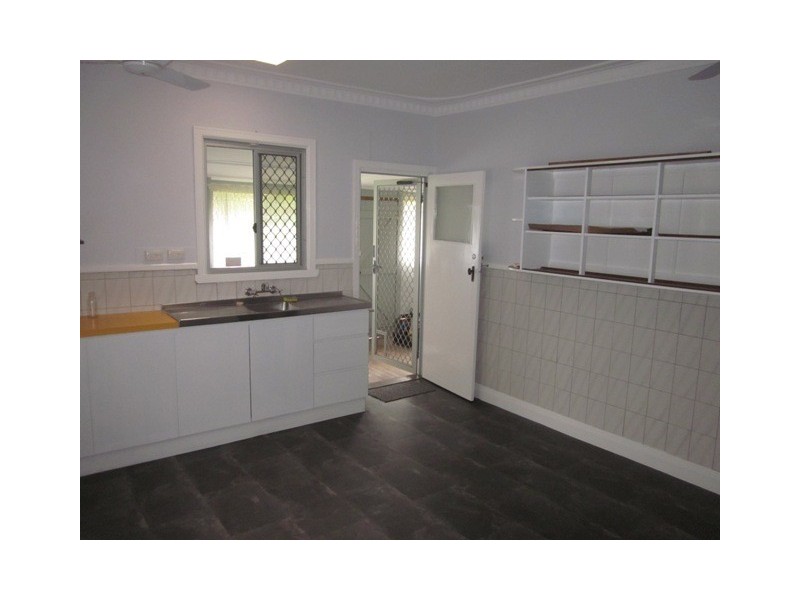 38 Chadwick Street, Hilton WA 6163