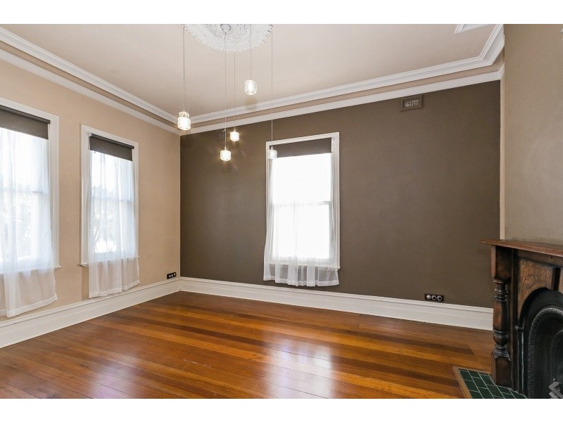 28 Russell Street, Fremantle WA 6160