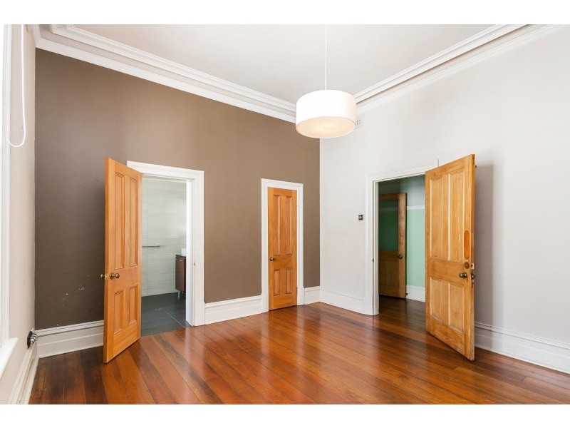 28 Russell Street, Fremantle WA 6160