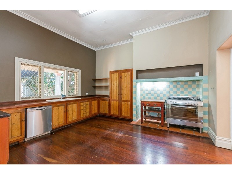 28 Russell Street, Fremantle WA 6160
