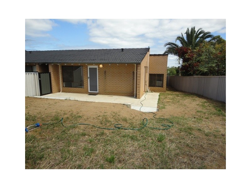 10 Bickford Place, Hamilton Hill WA 6163