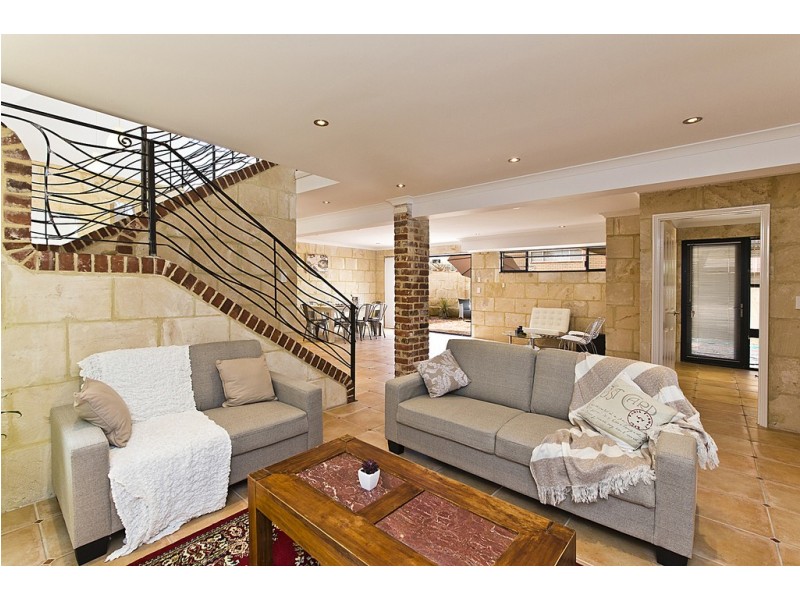 48 Stevens Street, Fremantle WA 6160