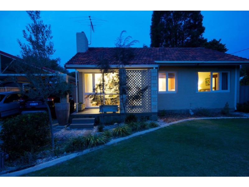 25 Goneril Way, Coolbellup WA 6163