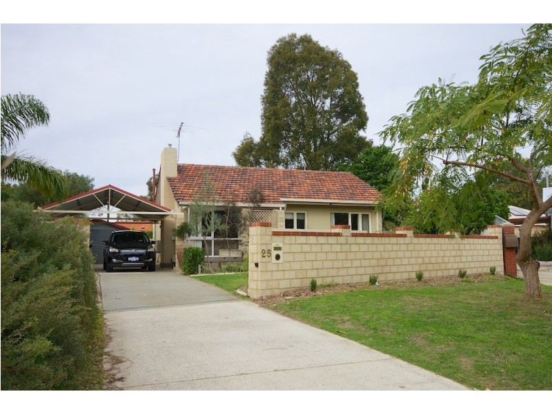 25 Goneril Way, Coolbellup WA 6163