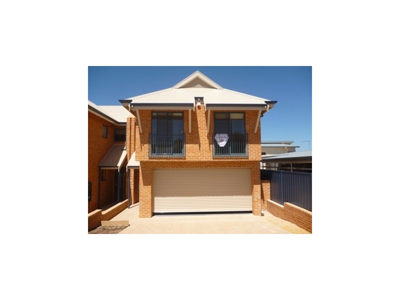 28B Seaview Street, Beaconsfield WA 6162