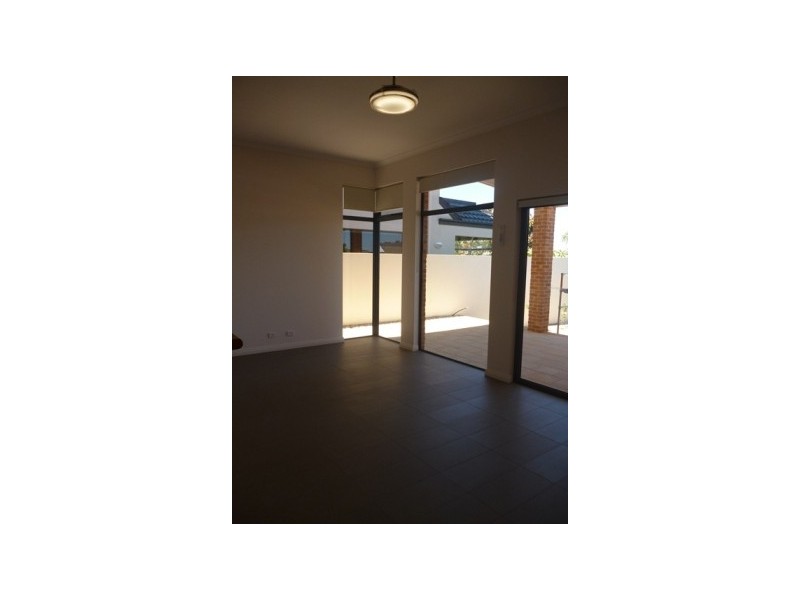 28B Seaview Street, Beaconsfield WA 6162
