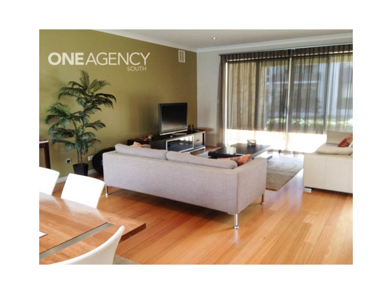 10 Bernier Rise, North Coogee WA 6163