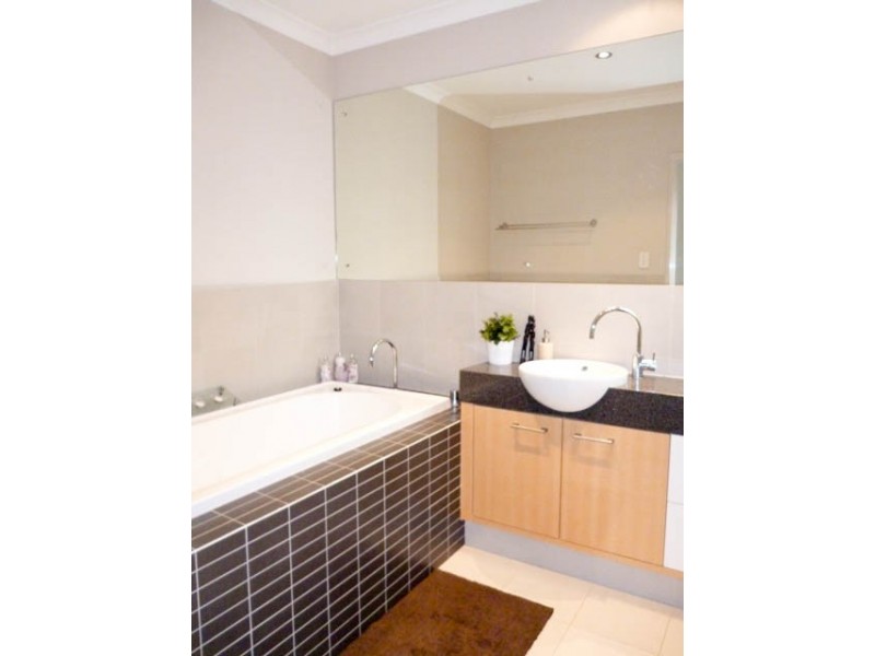 10 Bernier Rise, North Coogee WA 6163