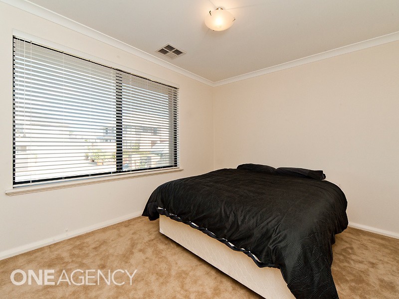 6 Nawa Rise, Coogee WA 6166