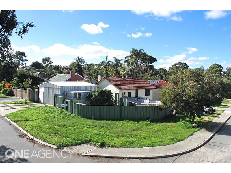 2 Halstead Street, Hamilton Hill WA 6163