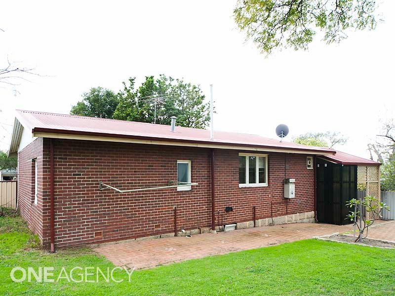41 Williams Road, Coolbellup WA 6163