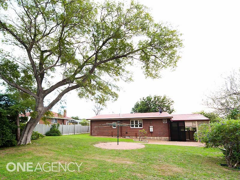 41 Williams Road, Coolbellup WA 6163