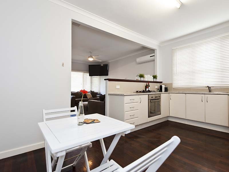 34 Lockett Street, Coolbellup WA 6163