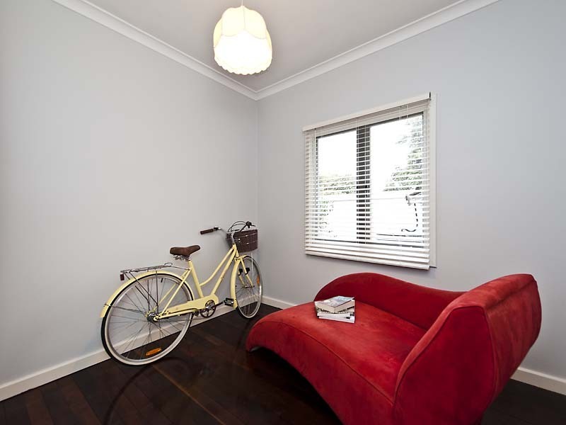 34 Lockett Street, Coolbellup WA 6163