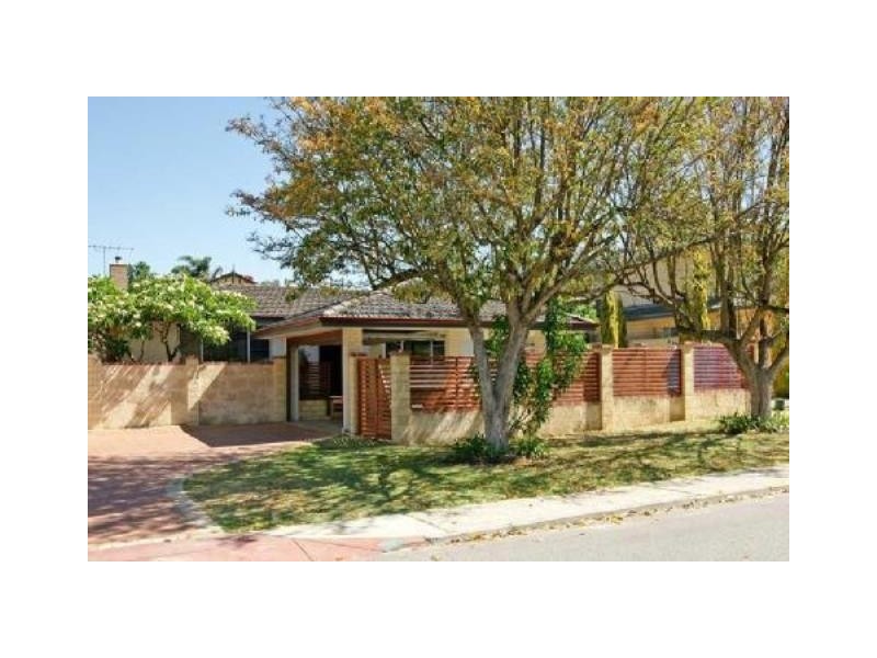 9 Shirley Avenue, Mount Pleasant WA 6153