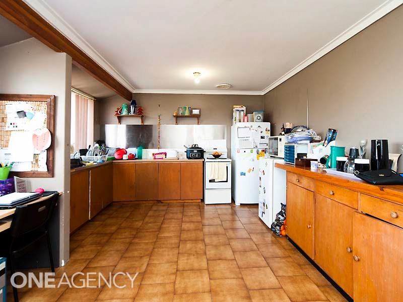 50 Elderberry Drive, South Lake WA 6164