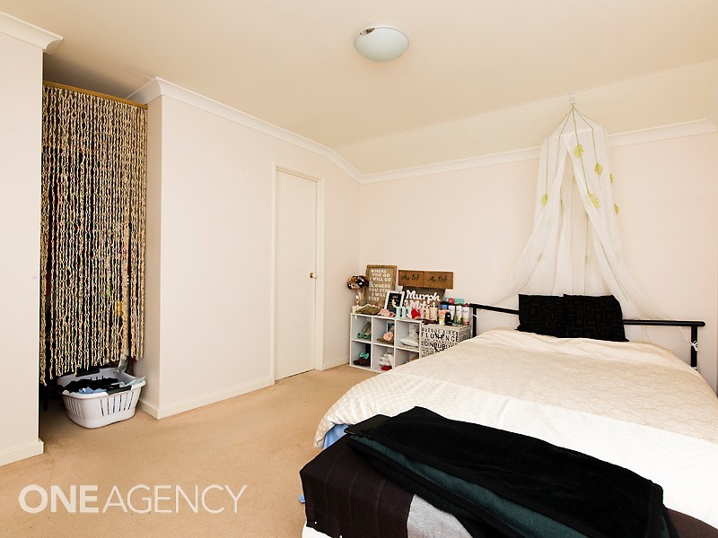 9 Husk Parade, Coogee WA 6166