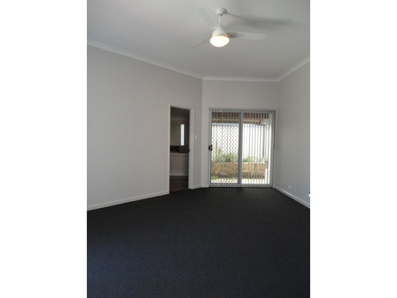 23 Pioneer Drive, Yangebup WA 6164