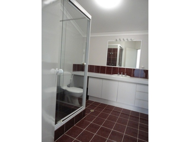 23 Pioneer Drive, Yangebup WA 6164