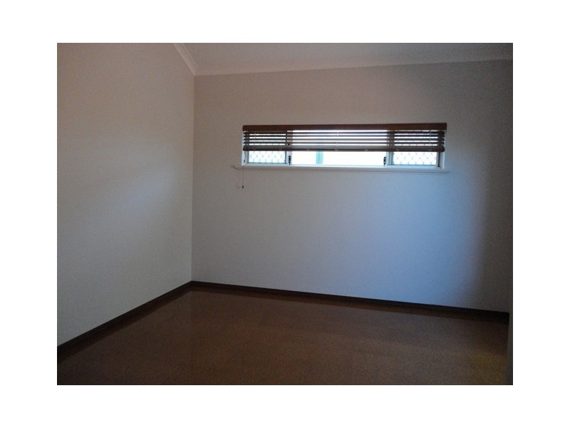 23 Pioneer Drive, Yangebup WA 6164