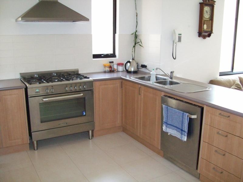 13 Birchley Road, Yangebup WA 6164