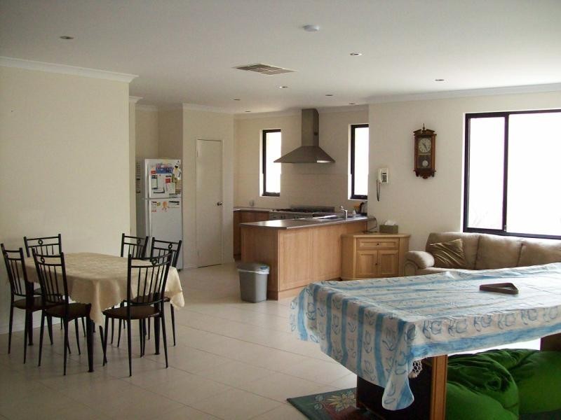 13 Birchley Road, Yangebup WA 6164