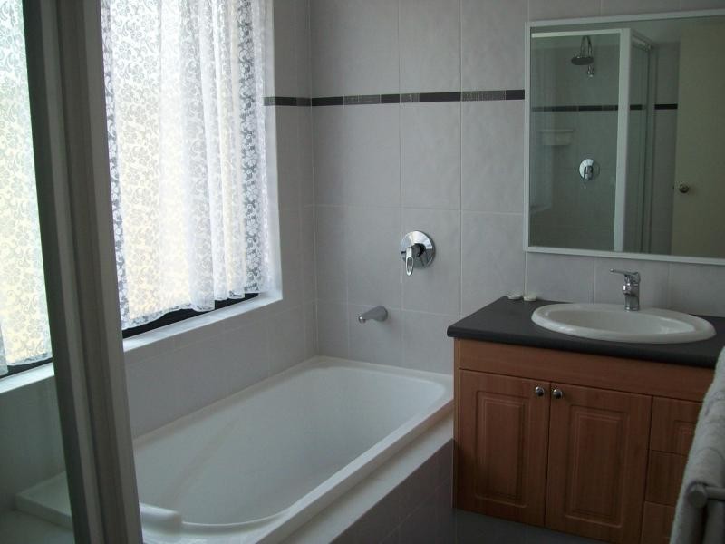 13 Birchley Road, Yangebup WA 6164