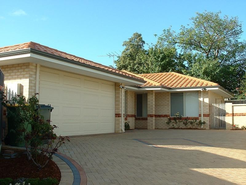 11 A Michael Street, Beaconsfield WA 6162