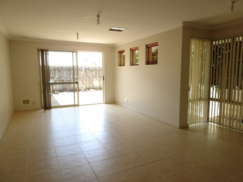 11 A Michael Street, Beaconsfield WA 6162