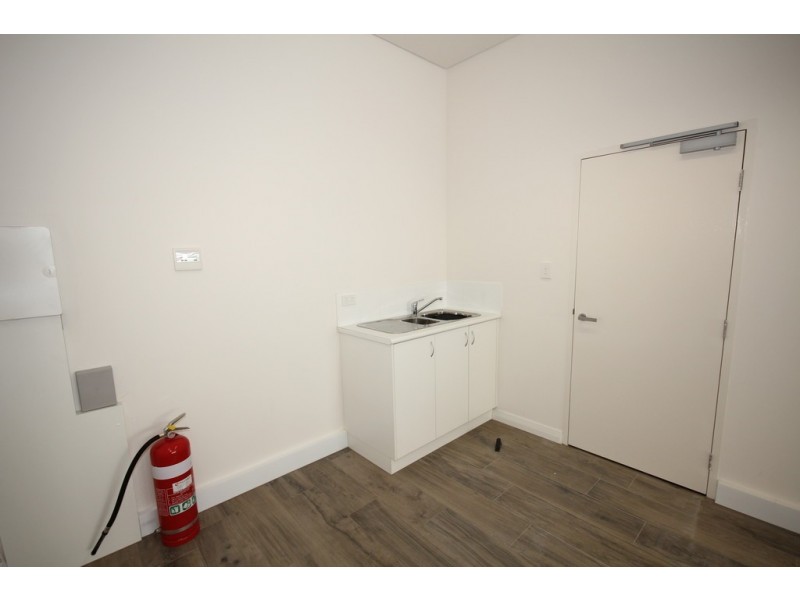 4 Bannister Street, Fremantle WA 6160