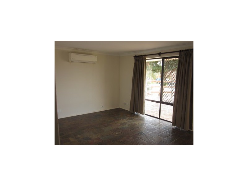 5 Caffery Place, Hamilton Hill WA 6163