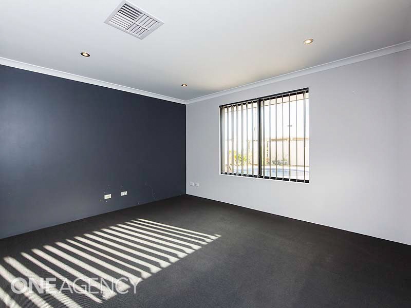 8 Torrey Crescent, Aubin Grove WA 6164