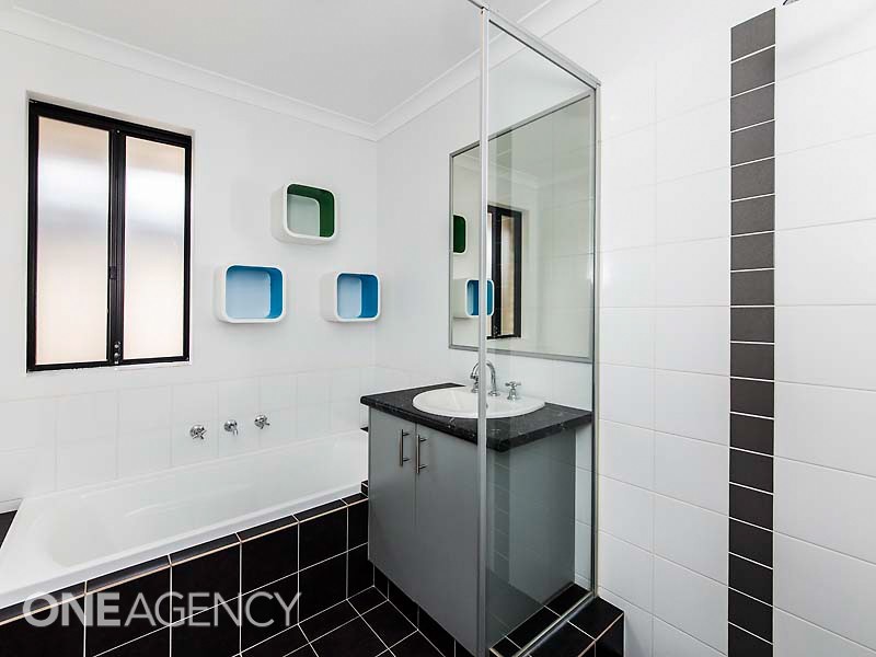 8 Torrey Crescent, Aubin Grove WA 6164