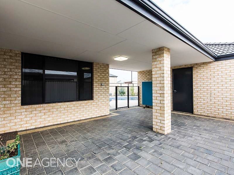 8 Torrey Crescent, Aubin Grove WA 6164