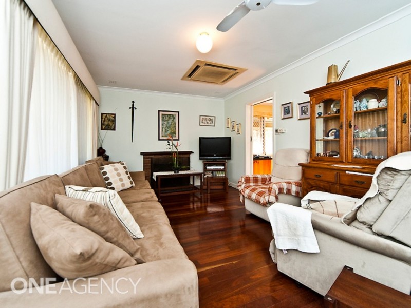 126 Cordelia Avenue, Coolbellup WA 6163