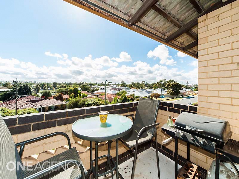 12/41 Davilak Street, Hamilton Hill WA 6163