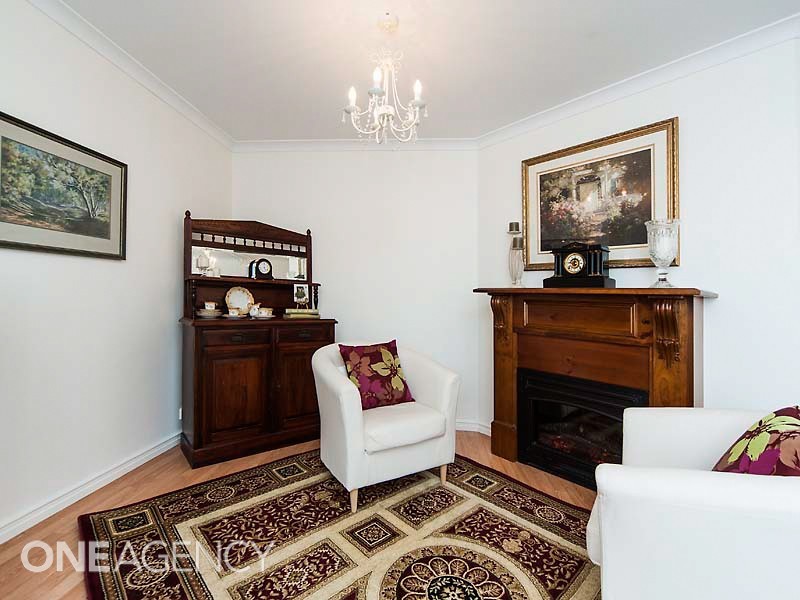 1 Sherbrooke Gardens, Bibra Lake WA 6163