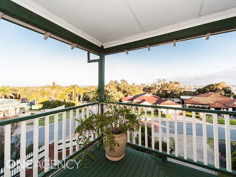 1 Sherbrooke Gardens, Bibra Lake WA 6163