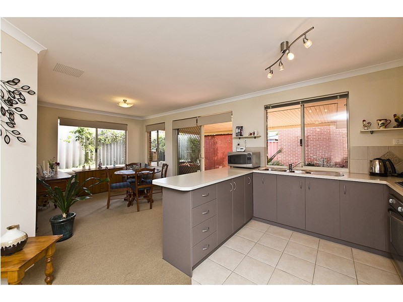 22A Paget Street, Hilton WA 6163